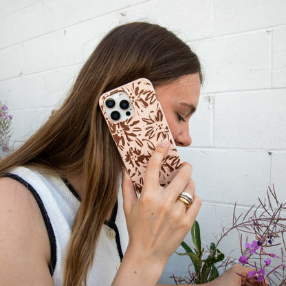 Seashell Petal Burst iPhone Air Case