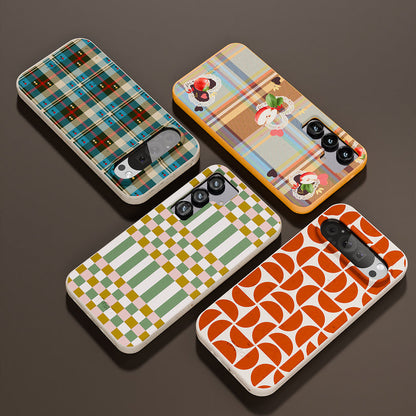 Honey Apple Plaid Google Pixel 10/10 Pro Case
