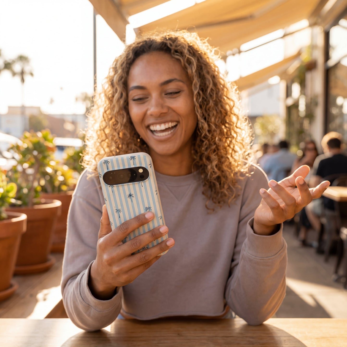 London Fog Tropical Stripes Google Pixel 10/10 Pro Case