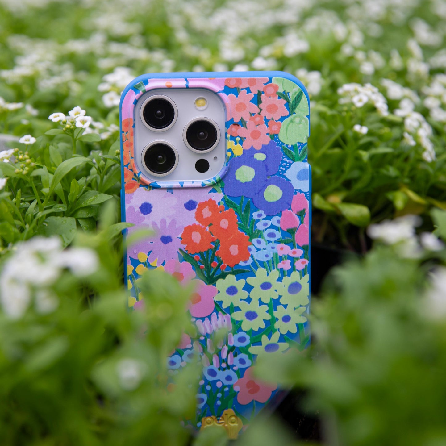 Electric Blue Painted Garden iPhone 17 Pro Case