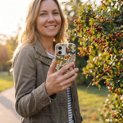 Seashell Fall Berries iPhone 17 Pro Case