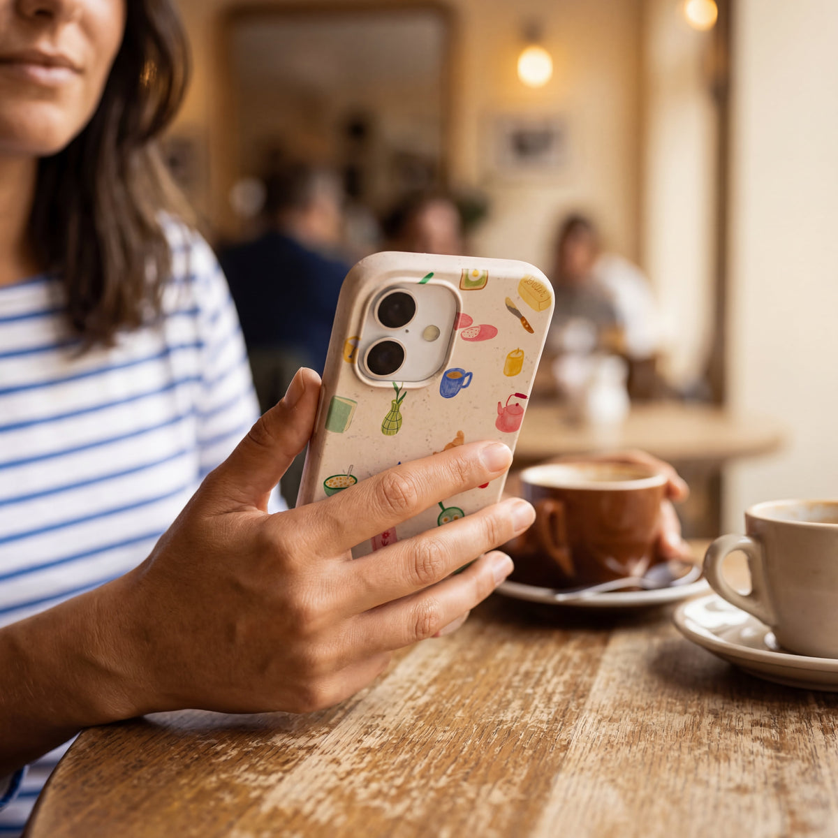 Seashell Slow Mornings iPhone 17 Pro Case
