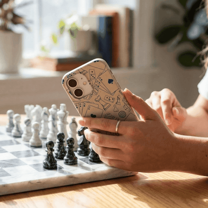 London Fog Game On iPhone 16e/17e Case
