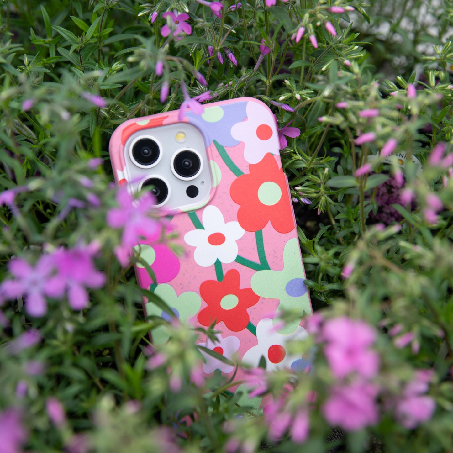 Bubblegum Pink Poppy Flora iPhone 16e/17e Case