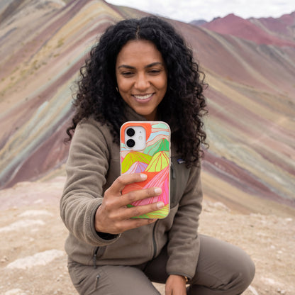 Seashell Chromatic Peaks iPhone 16e/17e Case