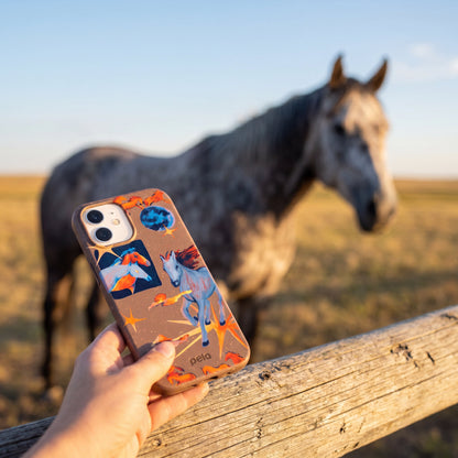 Chocolate Brown Horse Dreamers iPhone 17 Pro Case