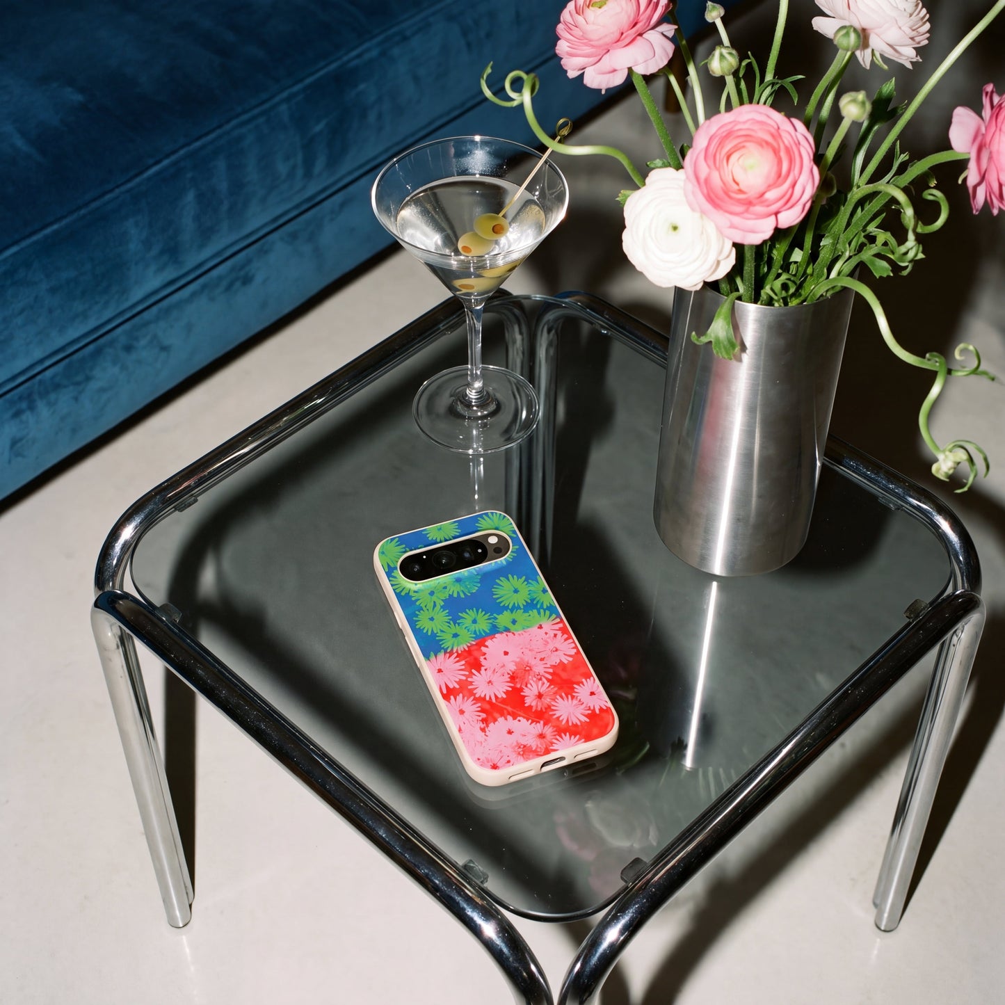London Fog Mod Floral Google Pixel 10/10 Pro Case