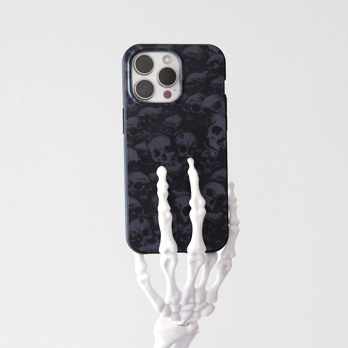 Black Skullyard iPhone Air Case