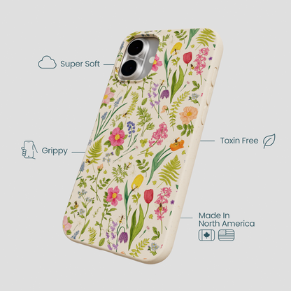 Seashell Bee Meadow iPhone 16 Plus Case