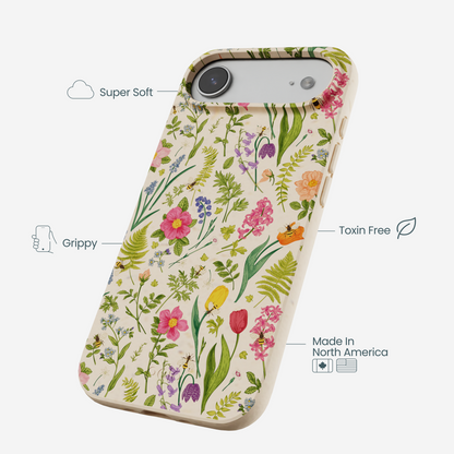 Seashell Bee Meadow iPhone 17 Air Case