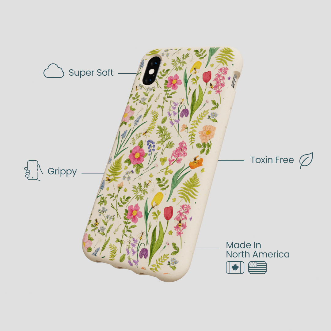 Seashell Bee Meadow iPhone XR Case