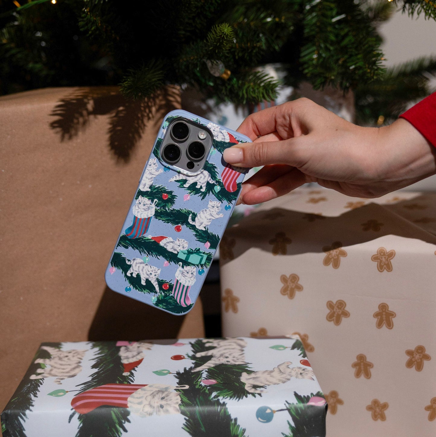 Powder Blue Christmas Kittens Samsung Galaxy S26 Ultra Case
