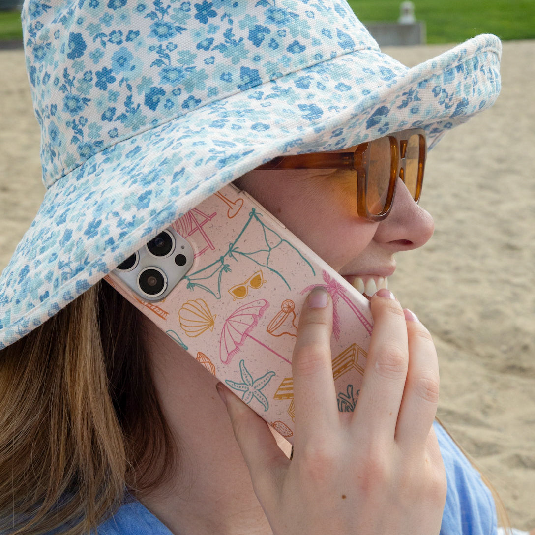 Seashell Coastal Club Google Pixel 10/10 Pro Case