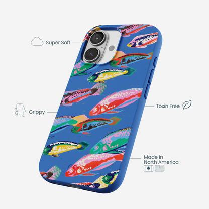 Electric Blue Fish Friends iPhone 17 Case