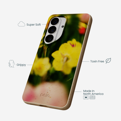 Seashell Full Bloom Samsung Galaxy S26 Case