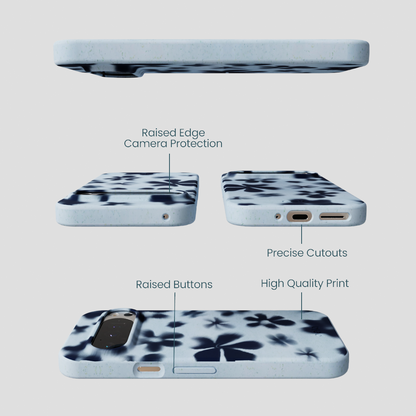 Powder Blue Hazy Daisies Google Pixel 9/9 Pro Case