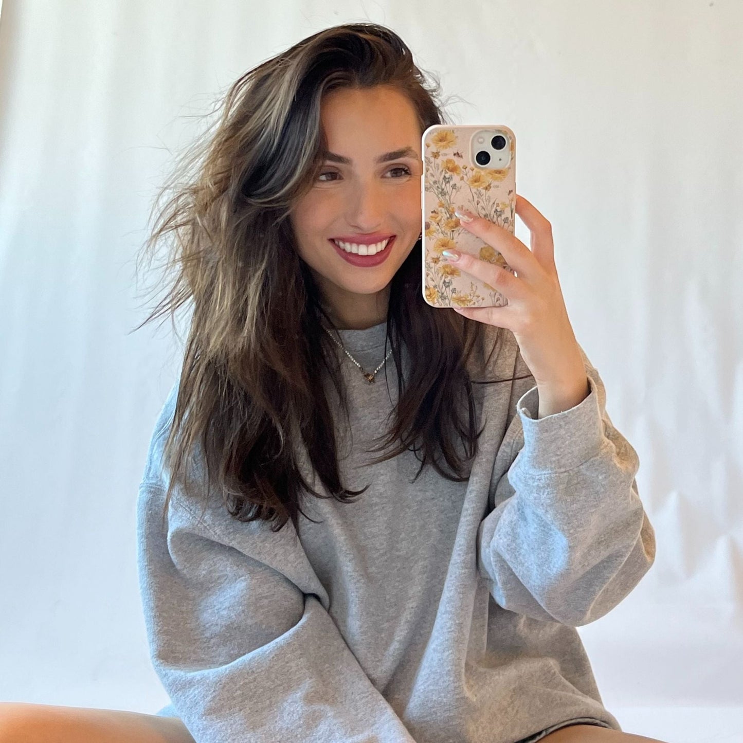 Seashell Vintage Bee iPhone 11 Case