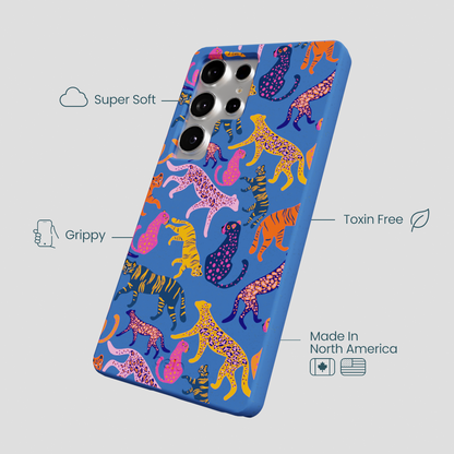 Electric Blue Jungle Cat Samsung Galaxy S25 Ultra Case
