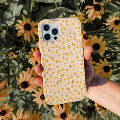 Seashell Little Yellow Flowers iPhone Air Case