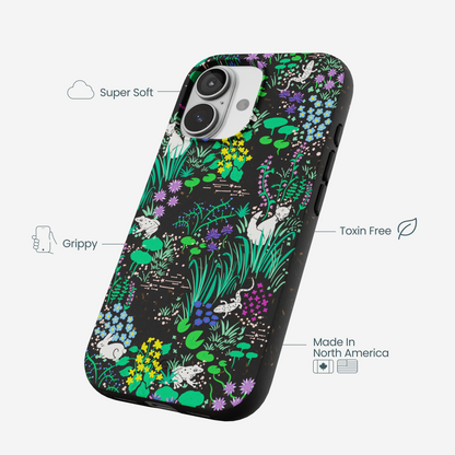 Black Midnight Pond iPhone 17 Case