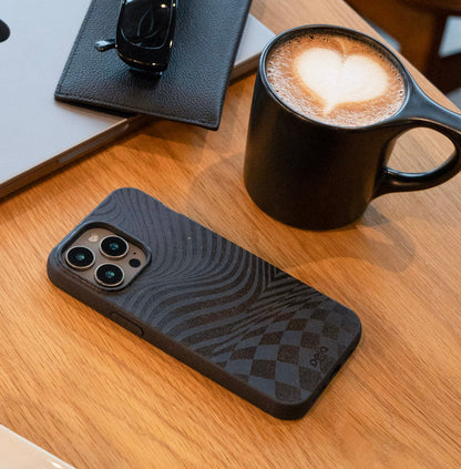 Black Melted Checkers iPhone 16e/17e Case