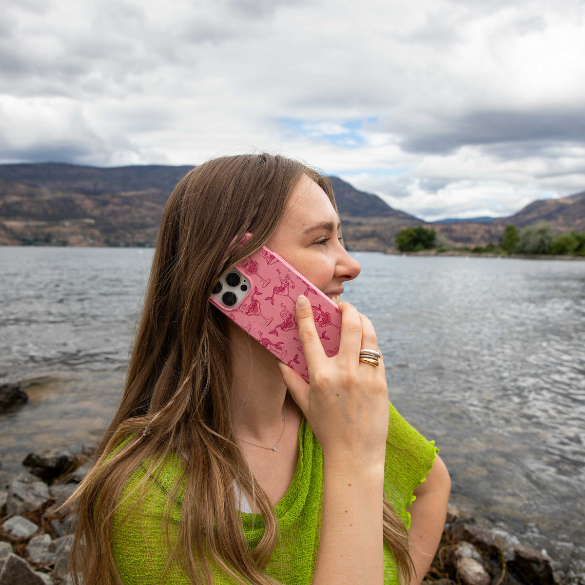 Bubblegum Pink Mermaid Cocktail iPhone 16e/17e Case