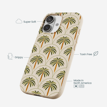 Seashell Palm Reverie iPhone 17 Case