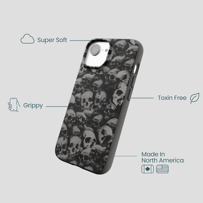 Black Skullyard iPhone 16e/17e Case