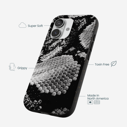 Black Snake Scale iPhone 17 Case