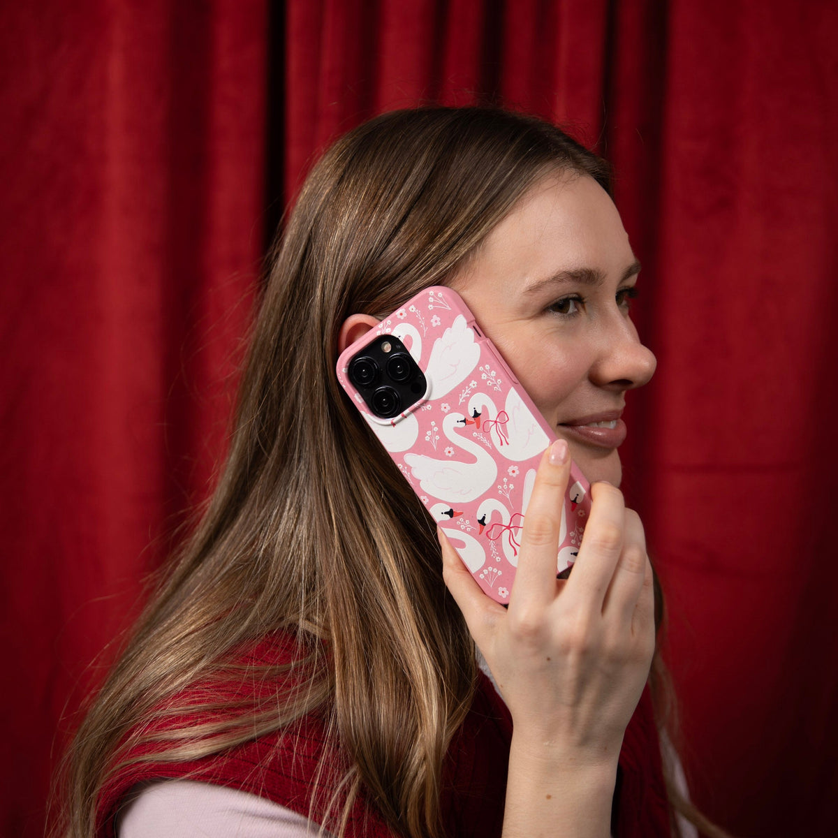 Bubblegum Pink Swan Garden iPhone 17 Pro Max Case