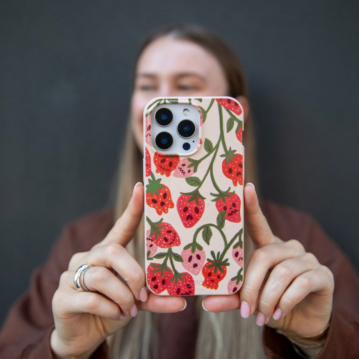 Seashell Strawboories Samsung Galaxy S26 Ultra Case