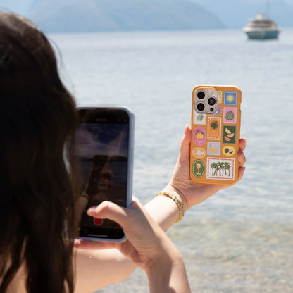 Honey Summer Paradise Google Pixel 10/10 Pro Case