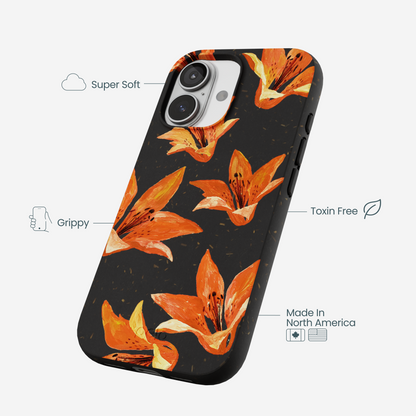 Black Tiger Lily iPhone 17 Case