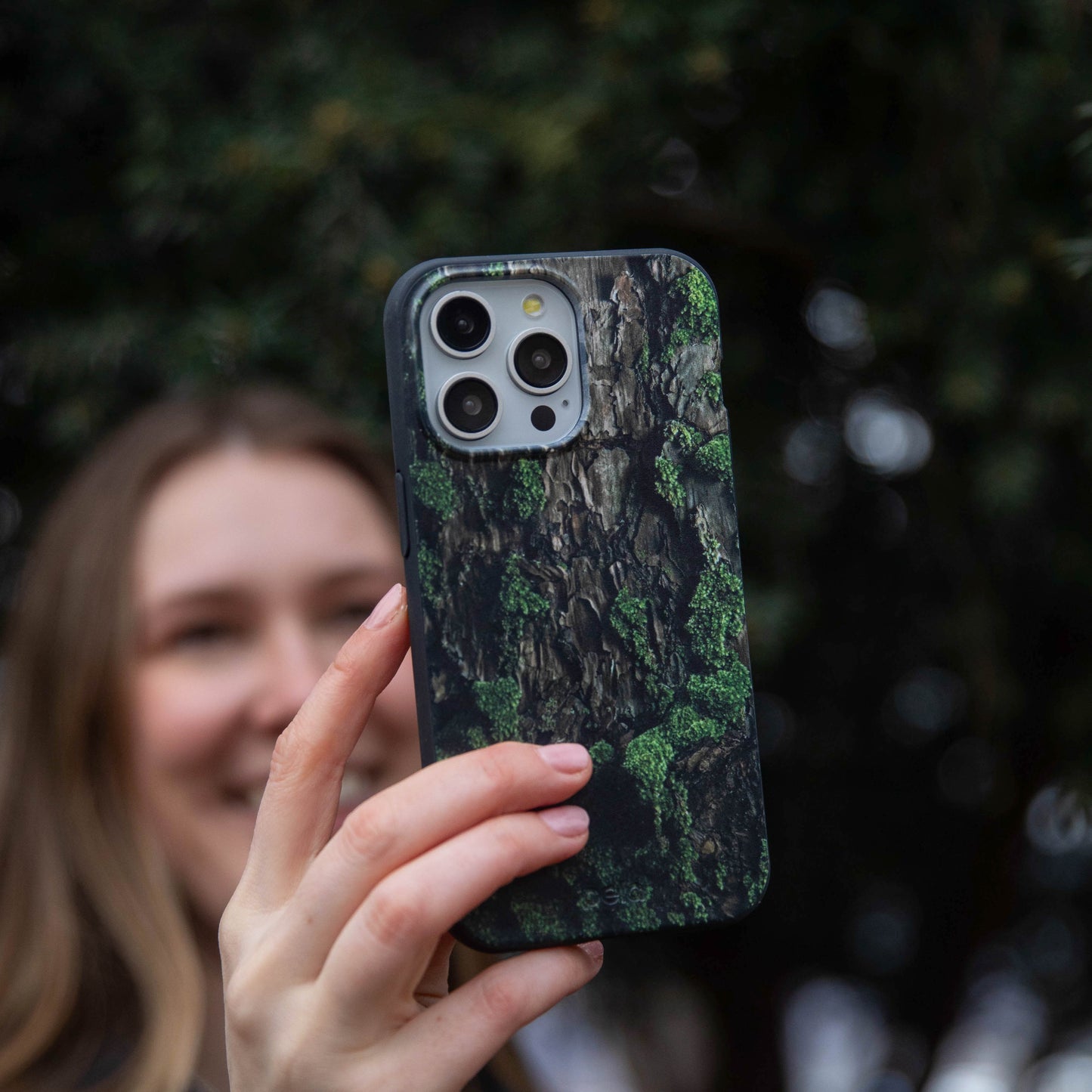 Black Tree Bark iPhone 17 Pro Max Case