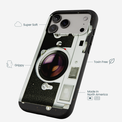 Black Vintage Camera iPhone 17 Pro Max Case