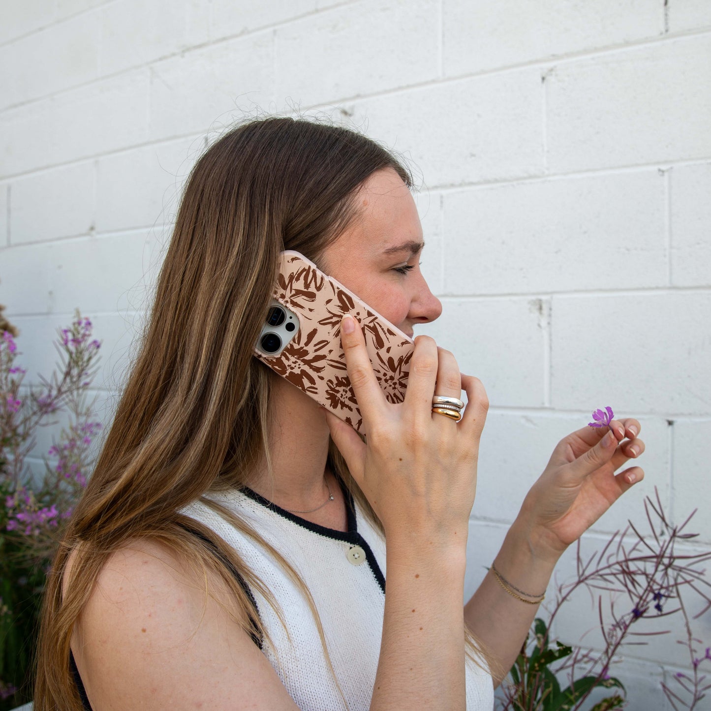 Seashell Petal Burst iPhone Air Case